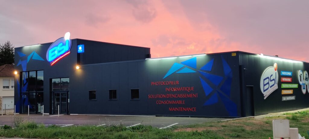 Agence BSI à Montayral (Lot-et-Garonne), vue de la façade